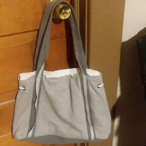 Purse - Picture 2 of 4